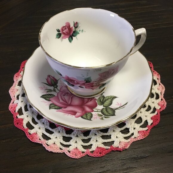 Colclough Pink Rose English Bone China Teacup & Saucer Set - Picture 1 of 11